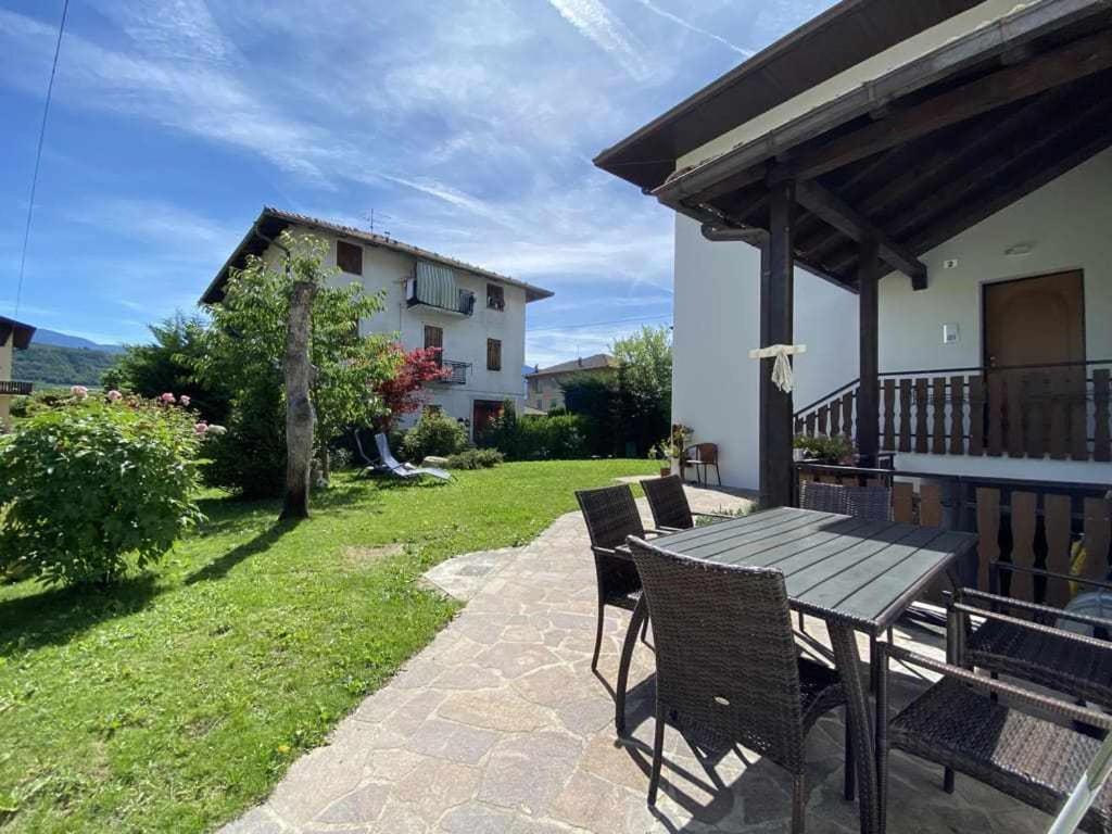Casa Del Tempo Rosa Tassullo Ospitar Leilighet Eksteriør bilde
